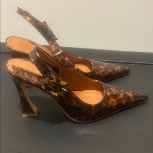 Fashion Nova Tortoiseshell Slingback Heels